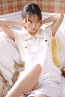 她真漂亮